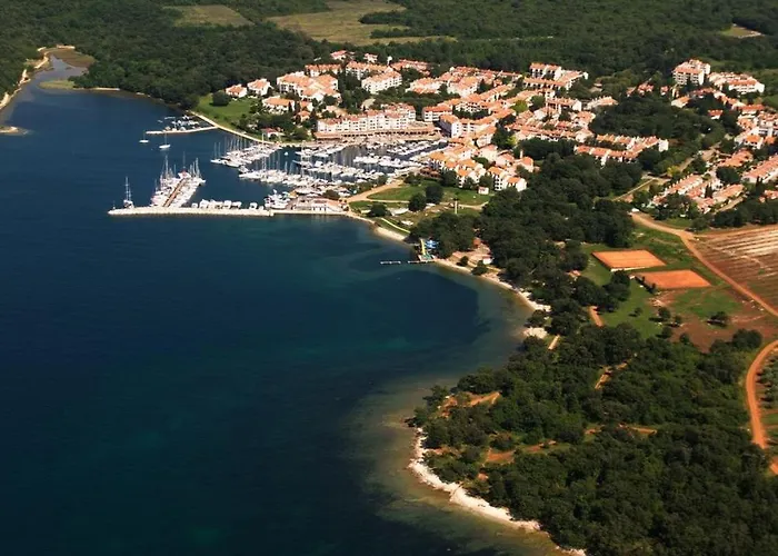 Apartamento In With Terrace, Air Conditioning, Wifi, Washing Machine