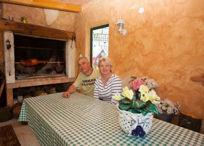 In With Terrace, Air Conditioning, Wifi, Washing Machine Apartamento *