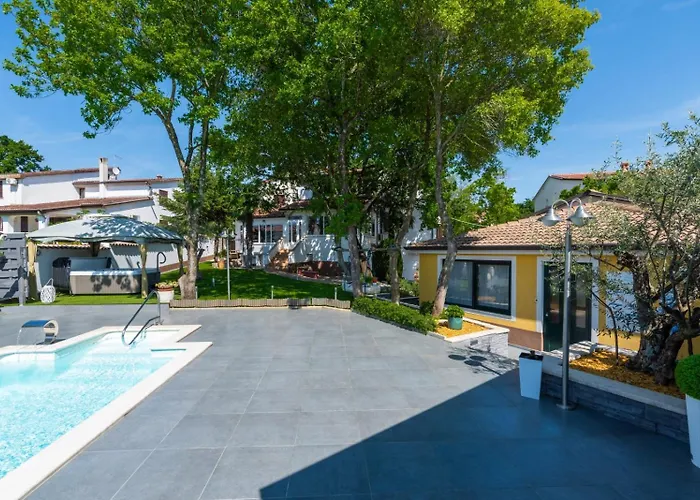 In With Terrace, Air Conditioning, Wifi, Washing Machine Apartamento Poreč